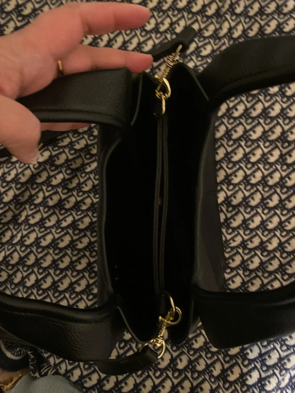 Black Women's Top-Handle Leather Tote - Unbranded - Picture 5 of 7